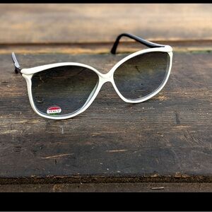 Vintage white wide frame sunglasses